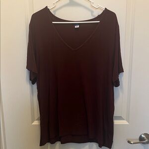 Old Navy Women's MarroonV-Neck Tee